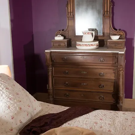 לינה וארוחת בוקר Lou Castet De Lussolle - D'hotes