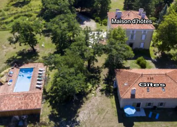 فندق مبيت وإفطار Lou Castet De Lussolle - D'hotes