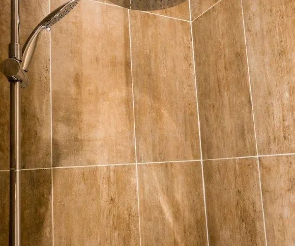 Lou Castet De Lussolle - D'hotes فندق مبيت وإفطار 4*