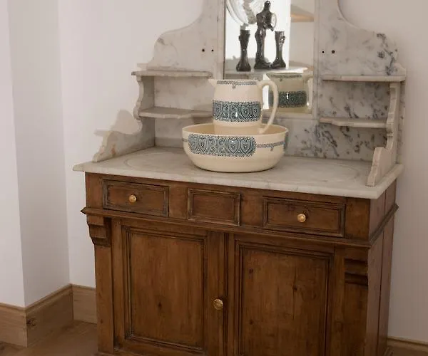 فندق مبيت وإفطار Lou Castet De Lussolle - D'hotes