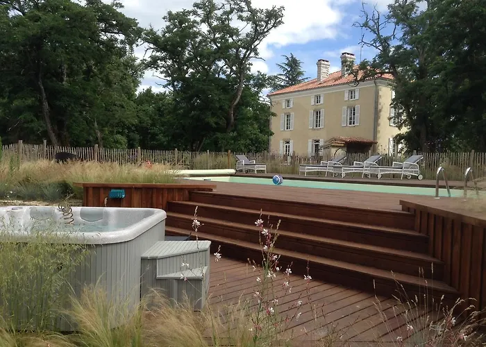 Lou Castet De Lussolle - D'hotes 4* Losse