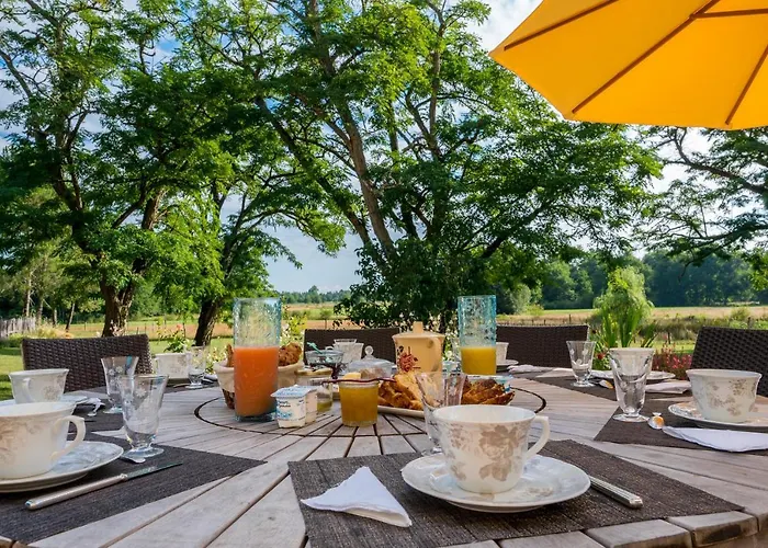 Lou Castet De Lussolle - D'hotes